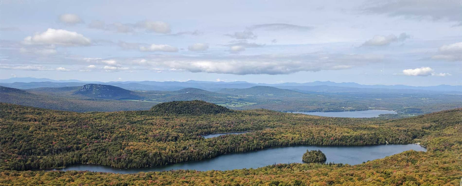 09-18-19 Dept of Tourism Foliage Report - LONG POND, WESTMORE, VERMONT