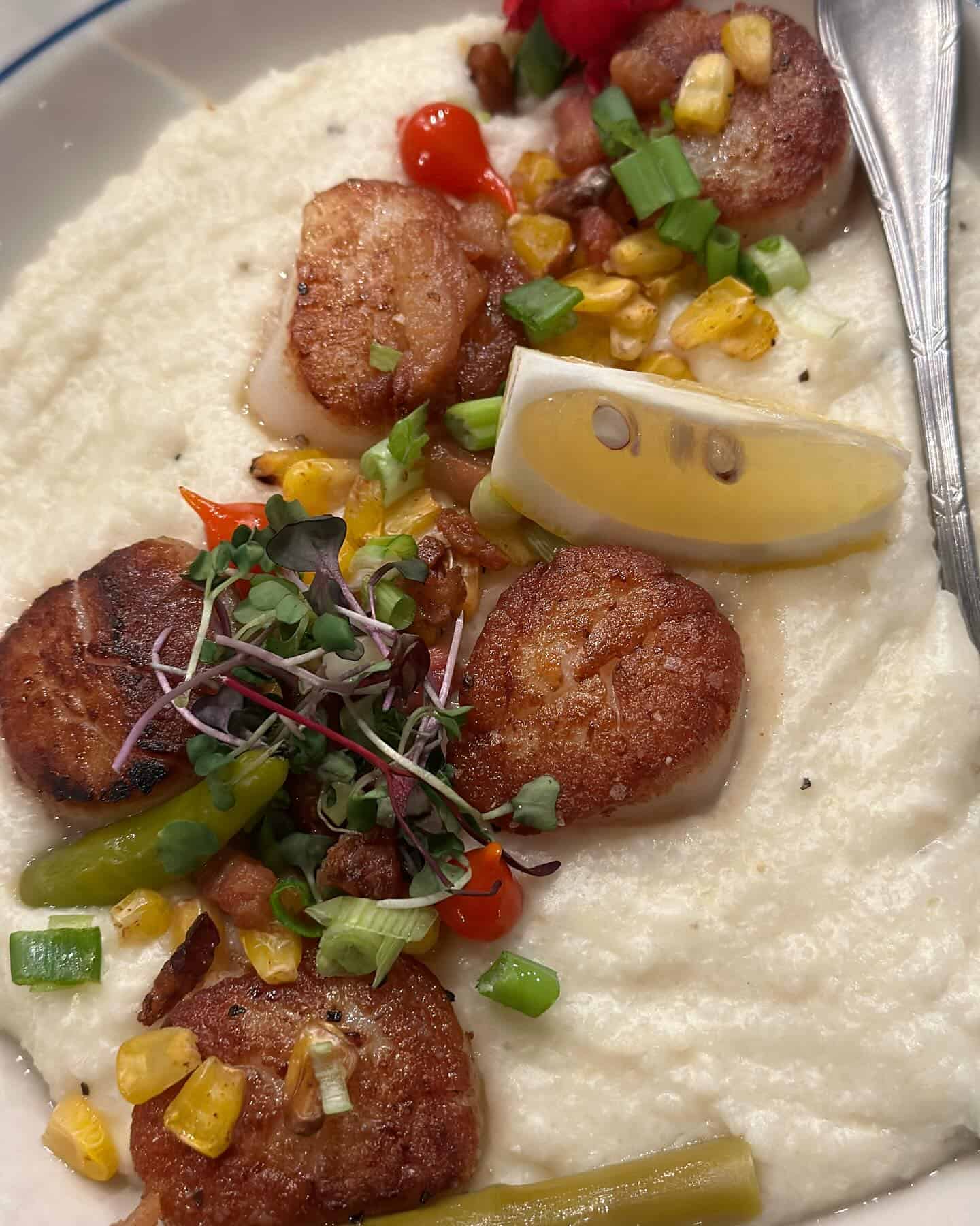 Pearl's Place Scallop and Grits