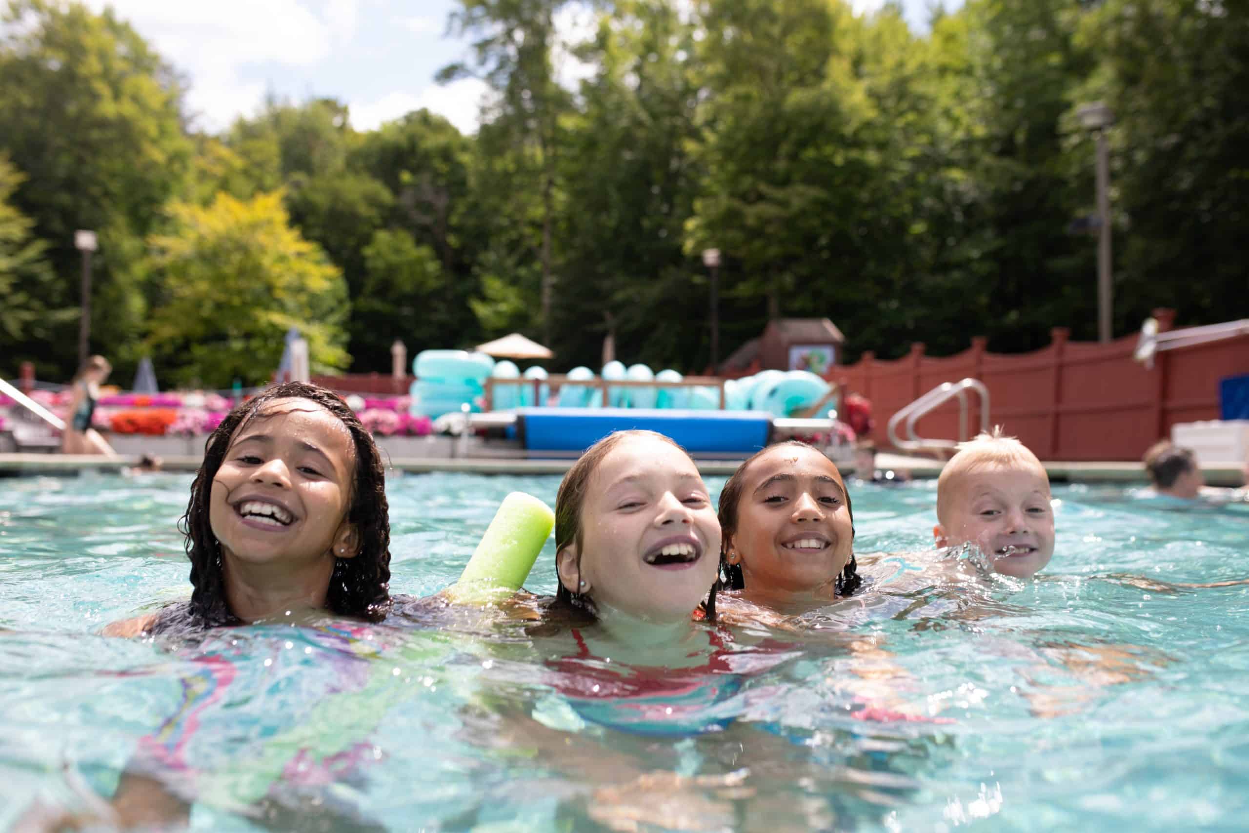 Smugglers Notch Resort - Mountainside Pool Kids Fun