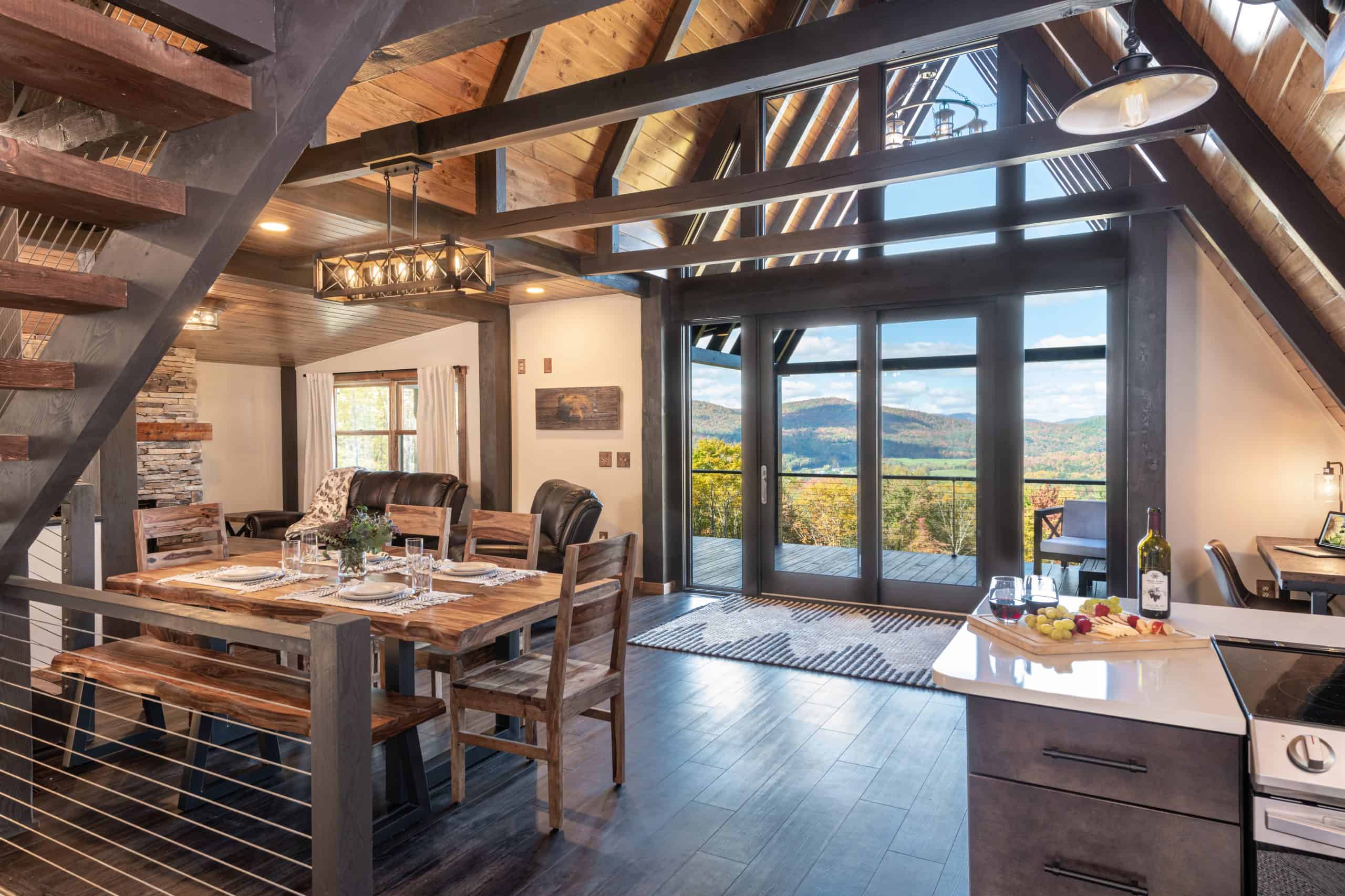 Sterling Ridge Resort - Interior Cabin Dining with Mountain View