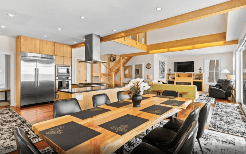 Lake Champlain Open Concept Living Dining Kitchen VRBO