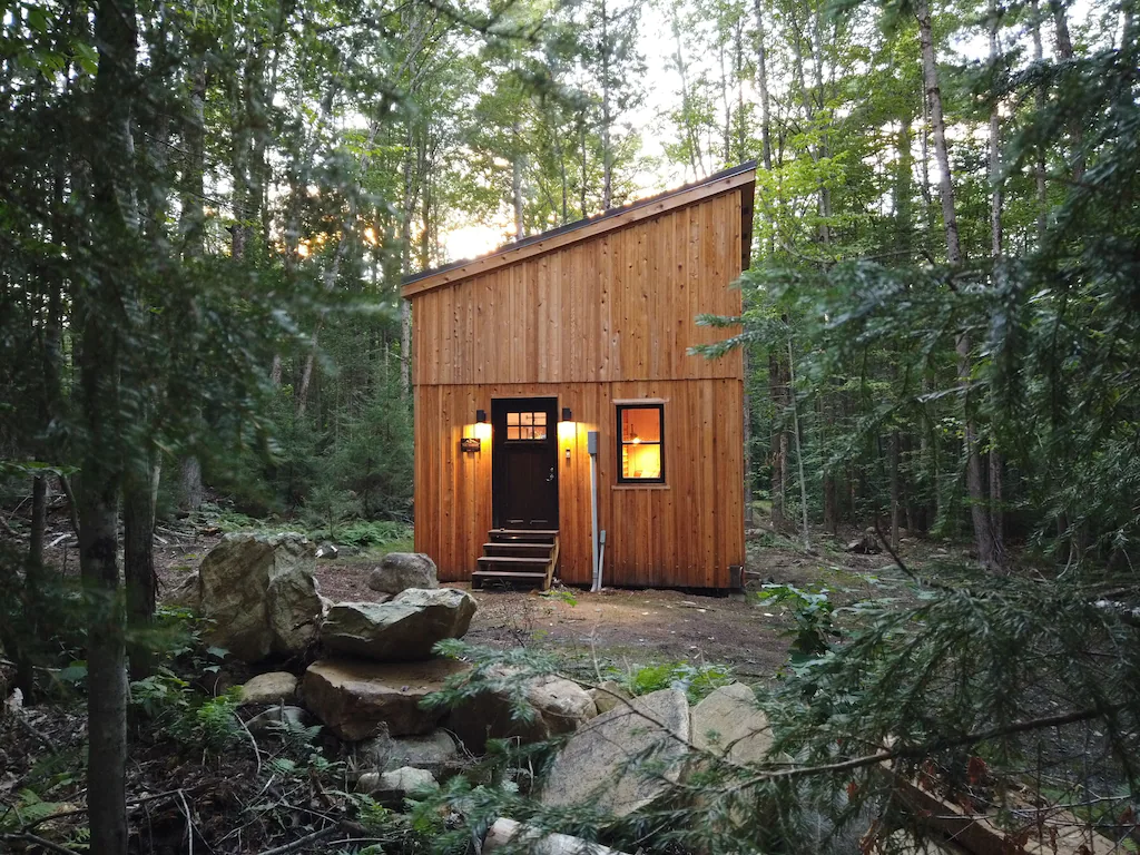 Brand New Luxury &ldquo;Tiny&rdquo; House, Immersed In Nature Exteriror Tree View